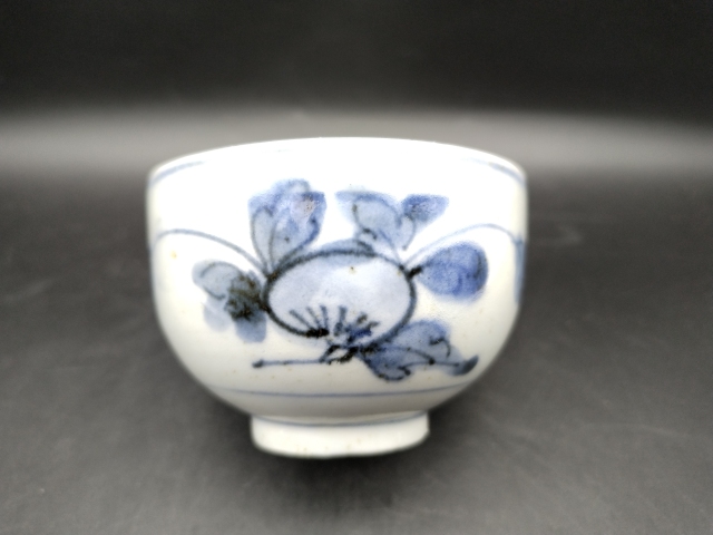 古玩陶瓷青花花卉紋蓮子碗拍賣，當前價格850元