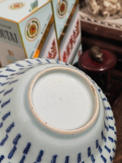 古玩陶瓷青花梵字紋束腰碗拍賣(mài)，當(dāng)前價(jià)格2000元