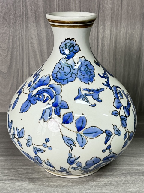 古玩陶瓷青花花卉紋撇口瓶拍賣，當前價格260元