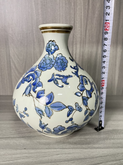 古玩陶瓷青花花卉紋撇口瓶拍賣，當前價格260元