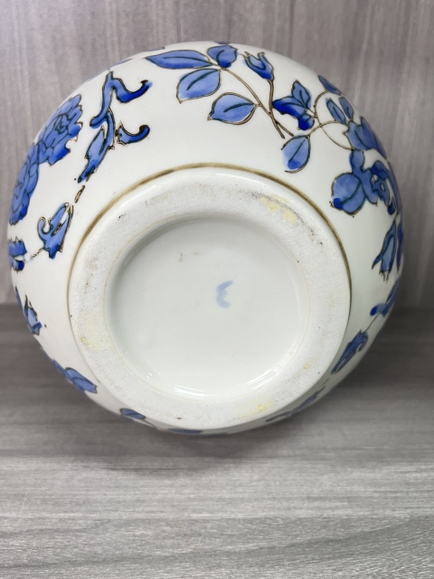 古玩陶瓷青花花卉紋撇口瓶拍賣，當前價格260元