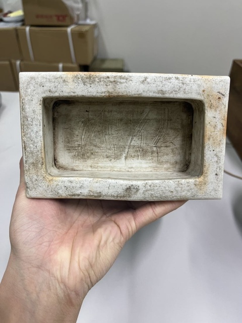 古玩陶瓷青花開光人物故事紋四方瓶拍賣，當前價格88888元