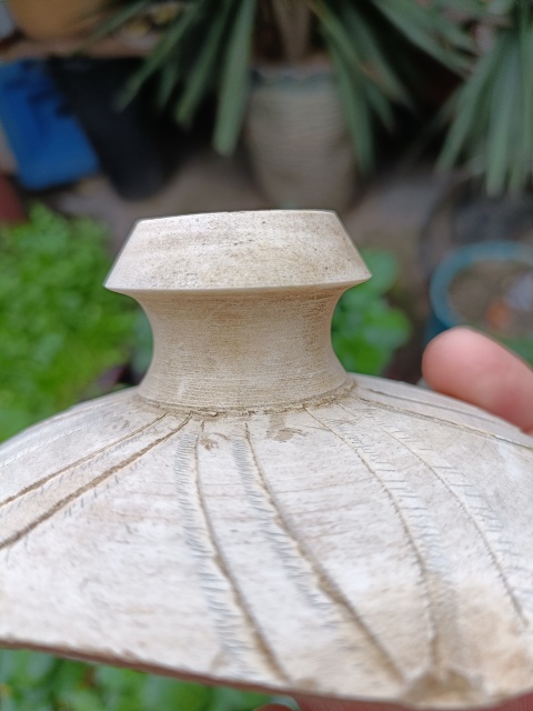 古玩陶瓷精品宋代磁州窯刻蓮花素胎標本拍賣，當前價格600元