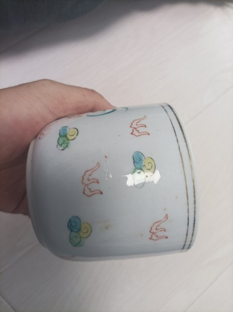 古玩陶瓷粉彩趕珠龍紋筒式爐拍賣，當前價格68元