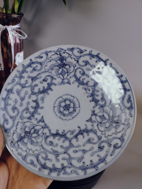 古玩陶瓷清嘉慶?淡描青花纏枝花卉紋盤拍賣,當(dāng)前價格880元