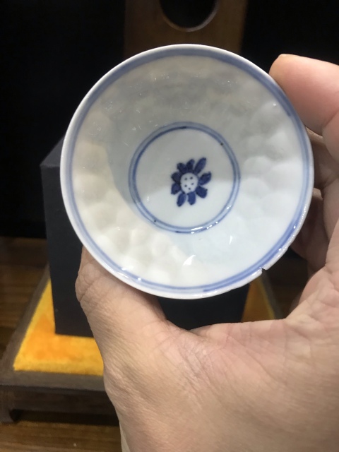 古玩陶瓷康熙·青花花卉紋杯真品鑒賞圖