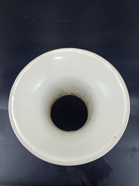 古玩陶瓷【民國】粉彩花鳥紋雙耳撇口瓶【傳世佳品】拍賣，當(dāng)前價(jià)格0元