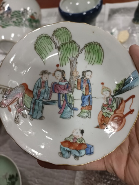 古玩陶瓷晚清同治粉彩長(zhǎng)亭送別碟拍賣,當(dāng)前價(jià)格4500元