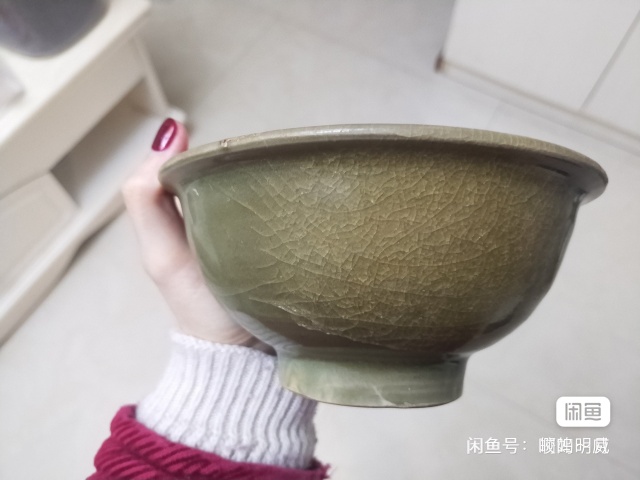 古玩陶瓷龍泉青瓷刻花碗拍賣,當前價格600元