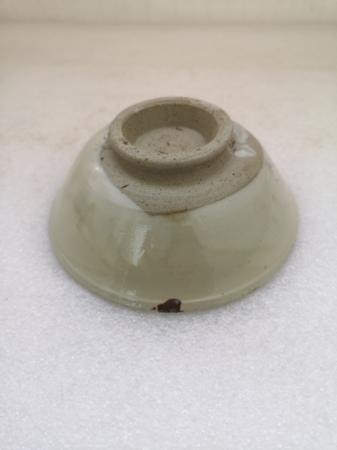 古玩陶瓷元末明初磁州窯白釉碗拍賣(mài),當(dāng)前價(jià)格580元