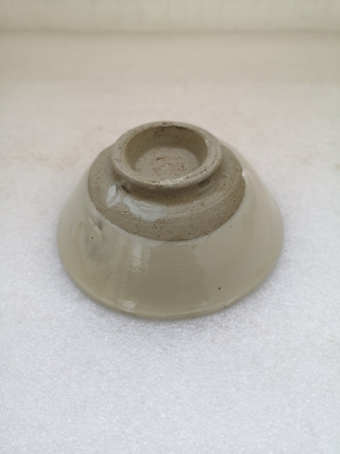 古玩陶瓷元末明初磁州窯白釉碗拍賣(mài),當(dāng)前價(jià)格580元