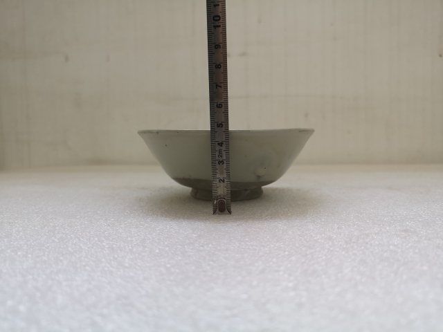 古玩陶瓷元末明初磁州窯白釉碗拍賣(mài),當(dāng)前價(jià)格580元