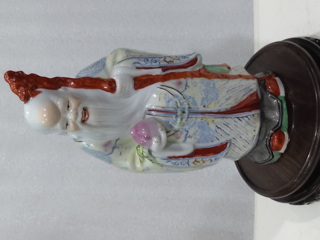 古玩陶瓷粉彩壽星人物塑像拍賣,當前價格566元