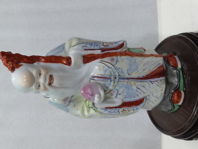 古玩陶瓷粉彩壽星人物塑像拍賣,當前價格566元