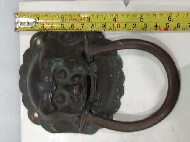 古玩雜項銅獅門環拍賣,當前價格298元