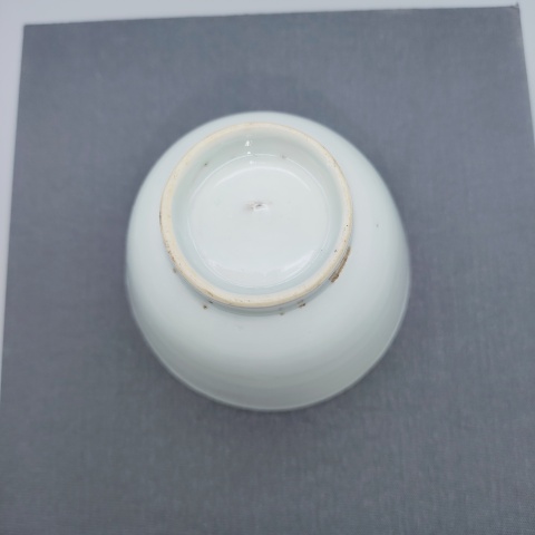 古玩陶瓷清代,美品青白釉仰鐘杯拍賣,當前價格499元