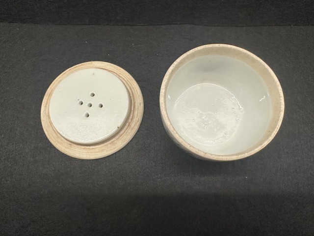 古玩陶瓷山水紋蓋缸拍賣，當前價格1500元
