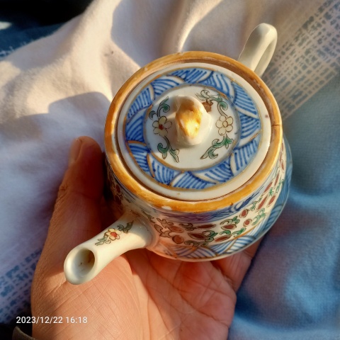 古玩陶瓷清末民初青花加彩執(zhí)壺拍賣，當(dāng)前價(jià)格399元