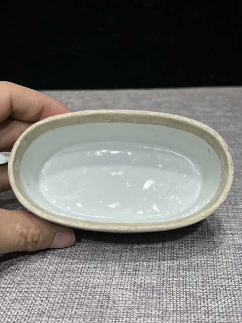 古玩陶瓷【清:同治】粉彩人物故事紋蓋盒【平臺都少見】【收藏珍品】拍賣，當前價格0元