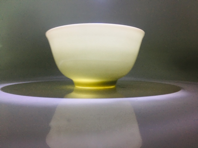 古玩陶瓷清中早期·甜白釉壓手杯拍賣,當前價格1588元
