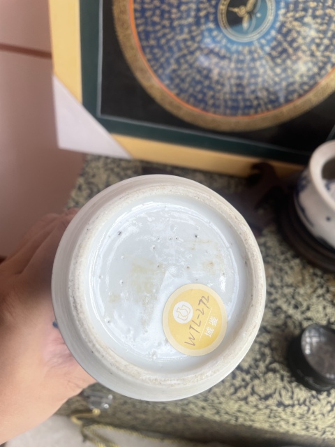 古玩陶瓷康熙松竹梅束腰花觚拍賣,當前價格8000元