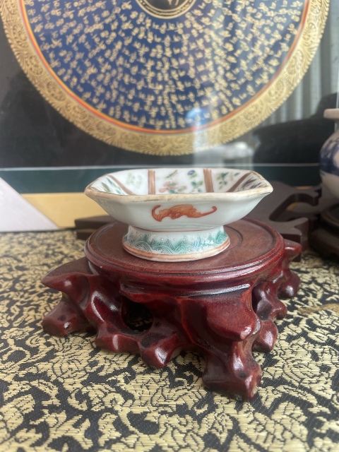 古玩陶瓷一鳴驚人粉彩盤拍賣，當前價格3000元