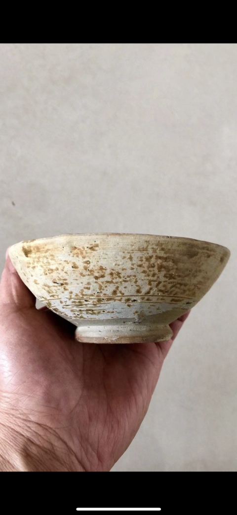 古玩陶瓷宣州窯青釉刻花斗笠碗拍賣,當前價格1600元
