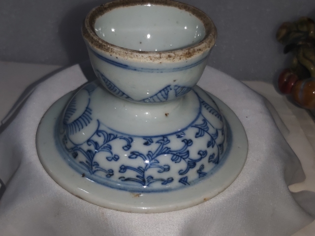 古玩陶瓷青花纏枝花紋高足貢盤拍賣,當前價格580元