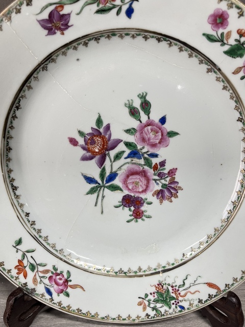 古玩陶瓷清乾隆 精品廣彩折枝花卉紋折沿盤拍賣，當前價格320元