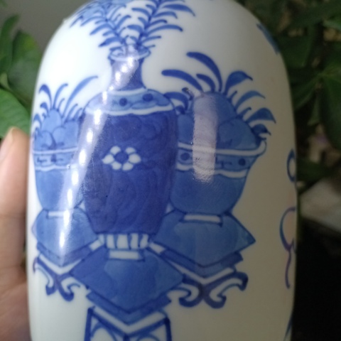 古玩陶瓷清中晚青花博古花卉羅漢瓶拍賣,當前價格9000元