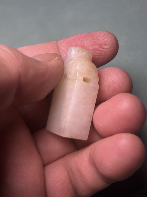 古玩玉器明代白玉獸鈕印章拍賣(mài)，當(dāng)前價(jià)格15600元