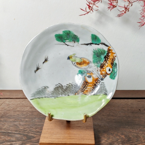 古玩陶瓷粉彩松鷹圖花口盤三只拍賣，當前價格100元