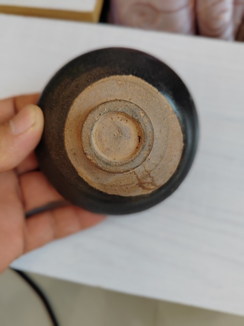 古玩陶瓷南宋黑釉盞拍賣(mài)，當(dāng)前價(jià)格1699元
