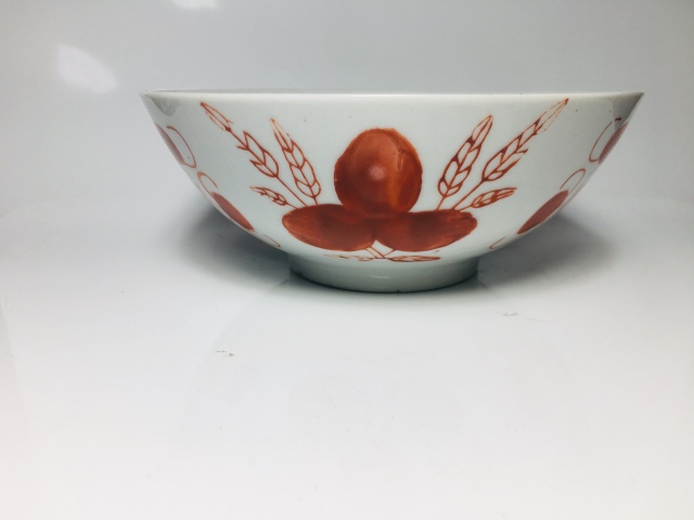 礬紅彩福壽三多紋碗拍賣，當(dāng)前價格199元