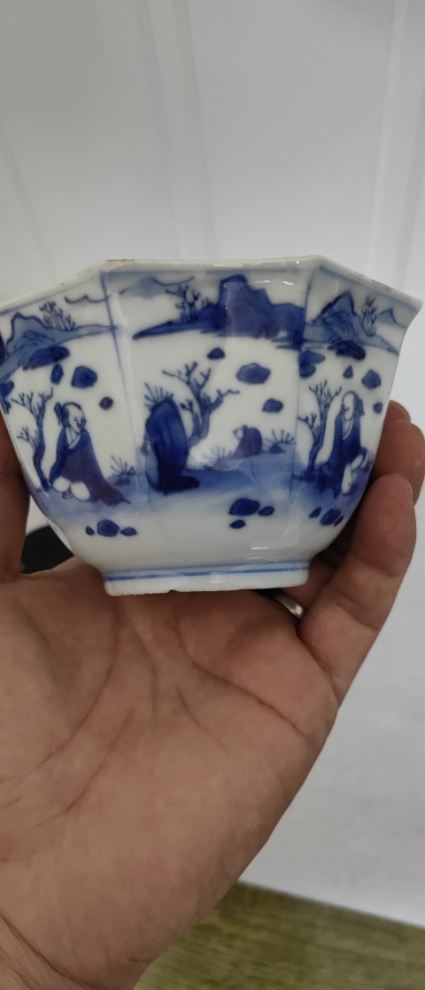 古玩陶瓷順治·人物山水青花八方碗拍賣，當前價格5500元