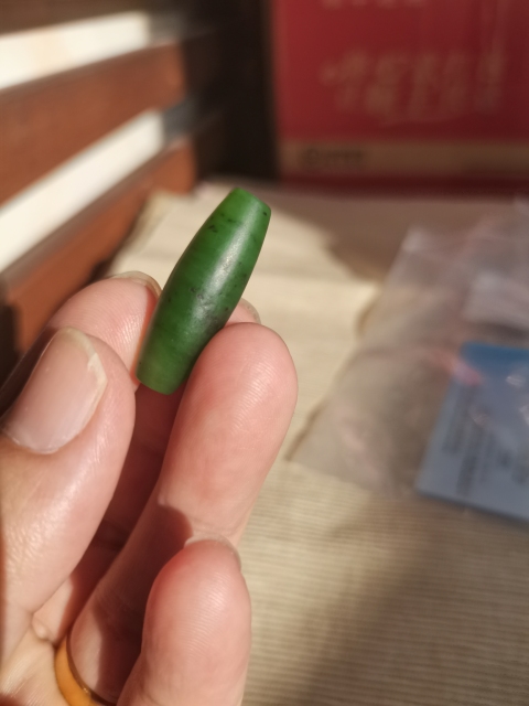 古玩玉器和田碧玉珠拍賣,當前價格158元