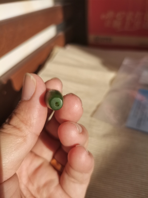 古玩玉器和田碧玉珠拍賣,當前價格158元