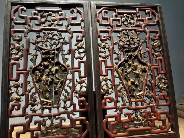 古玩雜項(xiàng)清代雕花窗拍賣(mài)，當(dāng)前價(jià)格3000元