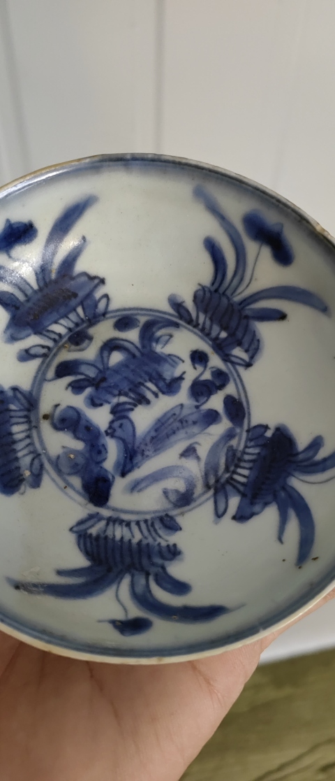 古玩陶瓷明天啟·蓮池游禽滿池嬌青花盤拍賣，當(dāng)前價(jià)格2600元