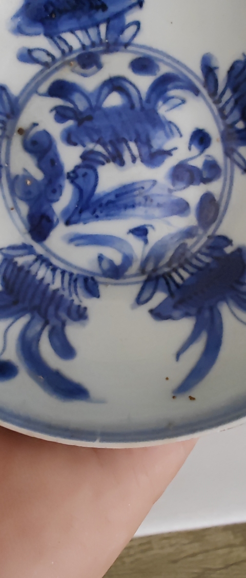 古玩陶瓷明天啟·蓮池游禽滿池嬌青花盤拍賣，當(dāng)前價(jià)格2600元