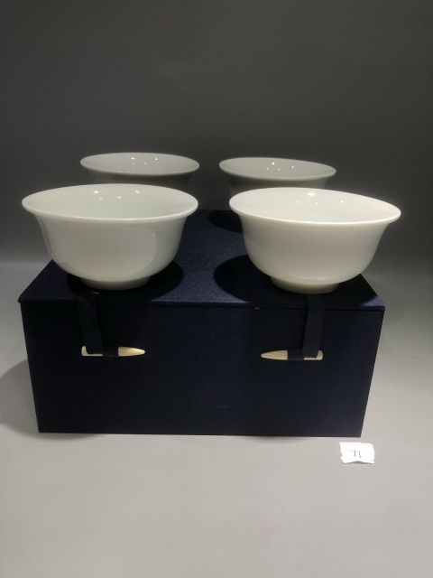 古玩陶瓷（已實(shí)物鑒真）創(chuàng)匯-甜白釉-大號(hào)主人杯一組拍賣，當(dāng)前價(jià)格298元