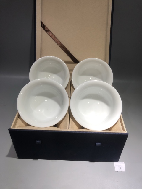 古玩陶瓷（已實(shí)物鑒真）創(chuàng)匯-甜白釉-大號(hào)主人杯一組拍賣，當(dāng)前價(jià)格298元
