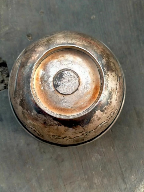 古玩雜項銀碗底款老鳳祥。龍鳳呈祥。一對一塊出。拍賣，當前價格5999元