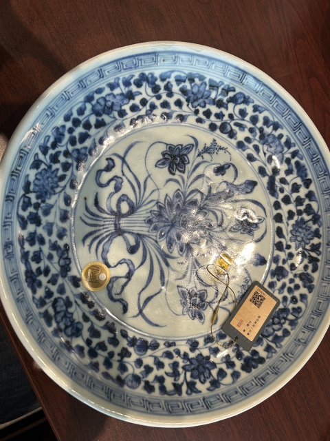 古玩陶瓷雍正青花一把蓮紋盤拍賣，當(dāng)前價格25000元