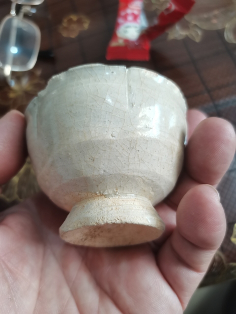 古玩陶瓷影青花口高足杯春節放肉趕緊點兒啊。拍賣，當前價格1111元