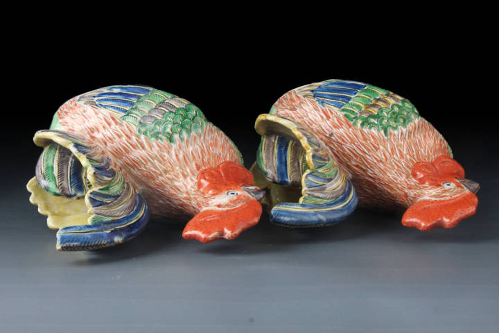 古玩陶瓷【8848-49】清乾隆  粉彩雄雞瓷塑擺件拍賣，當前價格8100元