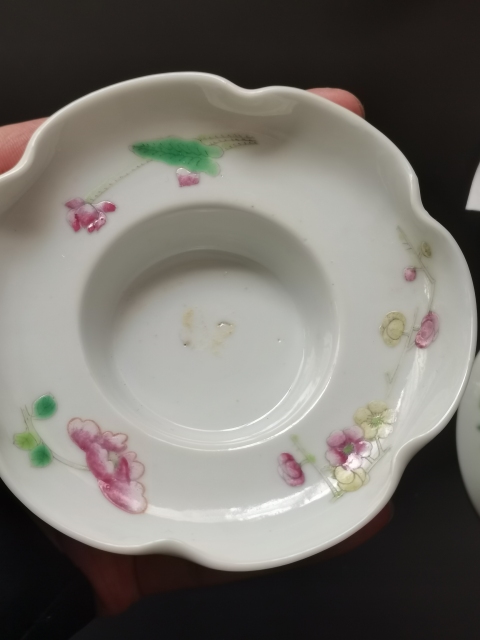 古玩陶瓷粉彩花卉紋三才蓋碗拍賣，當前價格10000元