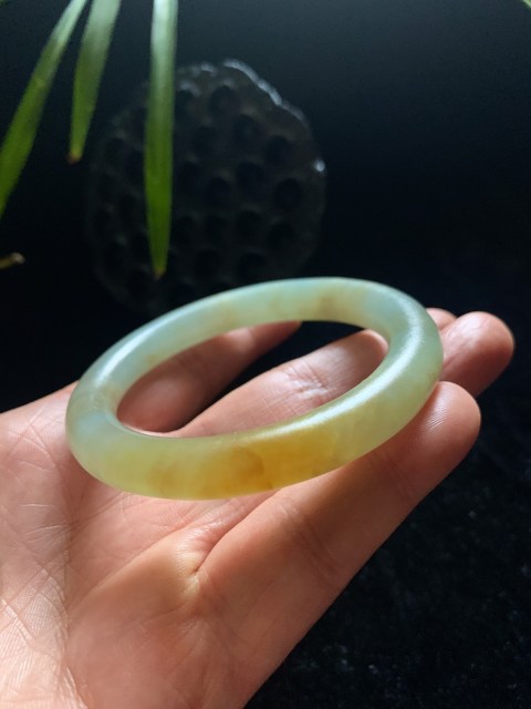 古玩玉器清代天然黃翡翠手鐲拍賣，當前價格13000元