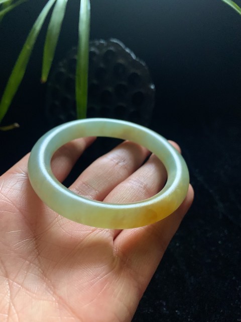古玩玉器清代天然黃翡翠手鐲拍賣，當前價格13000元