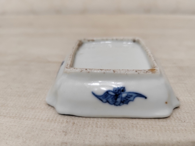 古玩陶瓷清青花團(tuán)鶴紋調(diào)色盤拍賣，當(dāng)前價(jià)格466元
